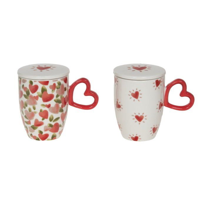 Mug filtre Valentine blanche avec les coeurs