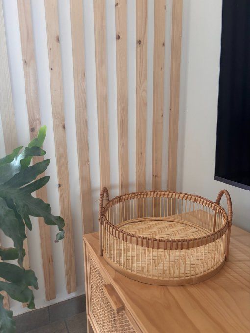 Plateau en rotin et en bambou 
