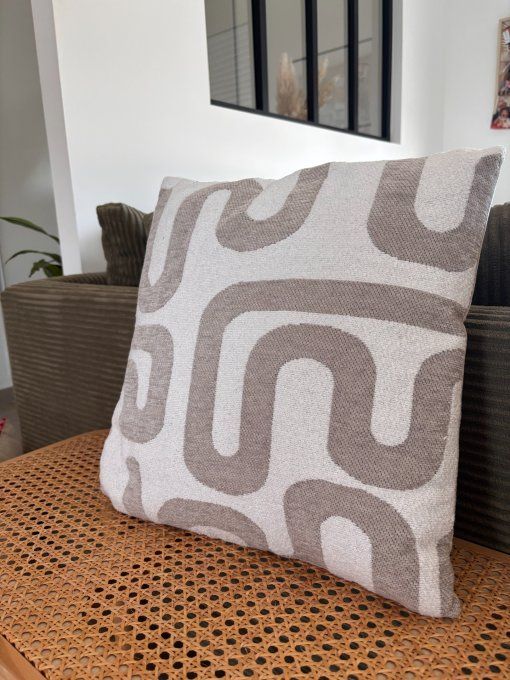 Coussin motif organique gris