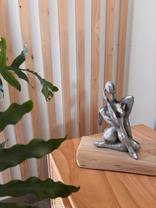 Statue femme argenté