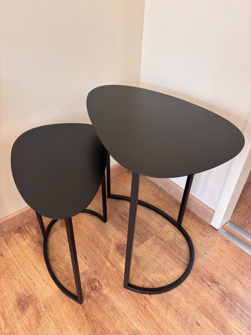 Table en métal noir set de 2